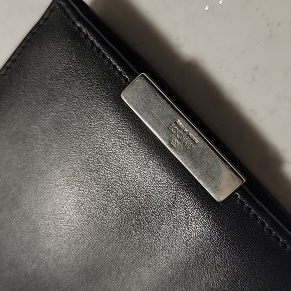 Authentic Men's Gucci bi-fold wallet - Picture 3 of 13